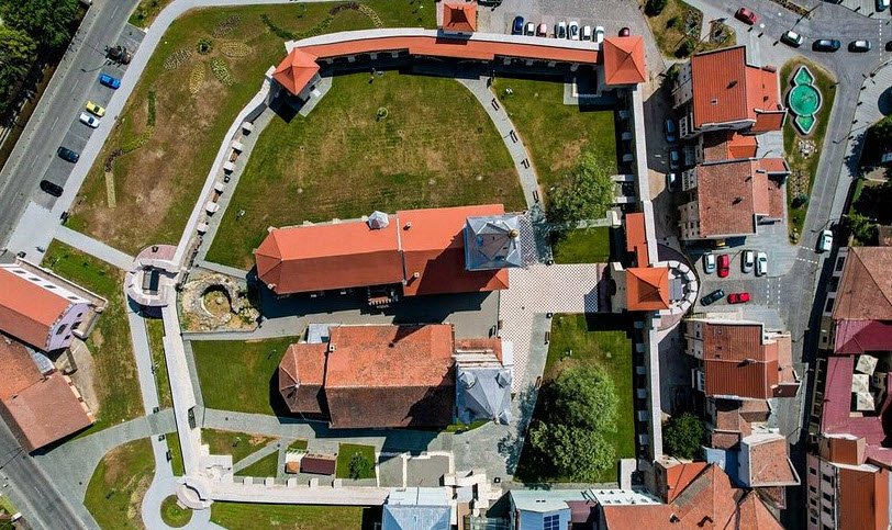 Cetatea Orăștiei, Romania